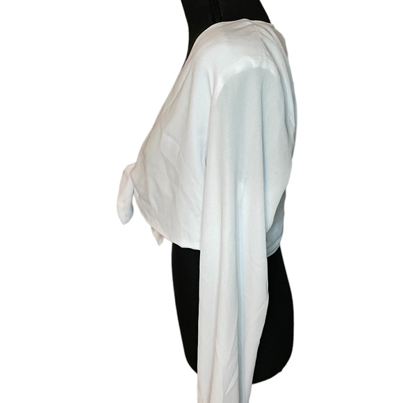 Show me your mumu long sleeve tie crop top size medium - Picture 5 of 6